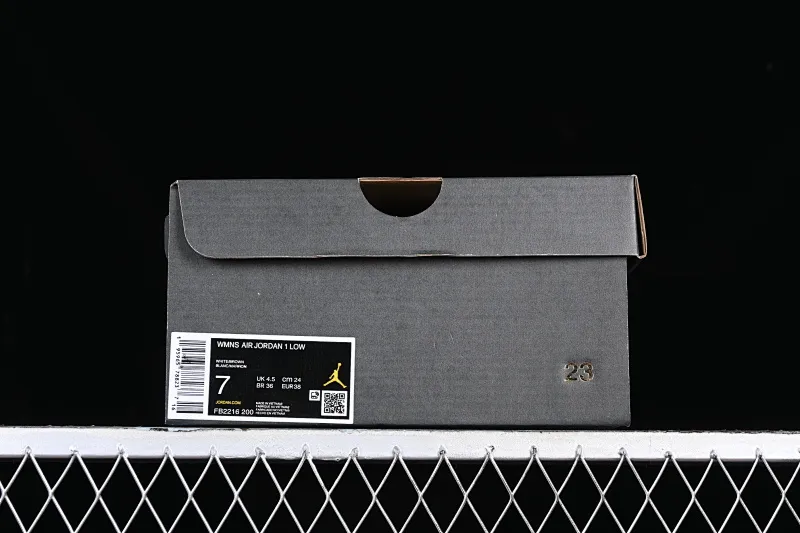 All categories Air Jordan Jordan series basketball shoes Air Jordan 1 Low Z version Air Jordan 1 Low "Cacao Wow" AJ1 Joe 1 Mocha color low-top cultural casual sneakers FB2216-200